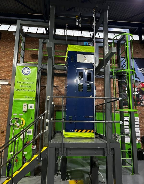 Goracon Lift, User, Installation, Maintenance, Service Course